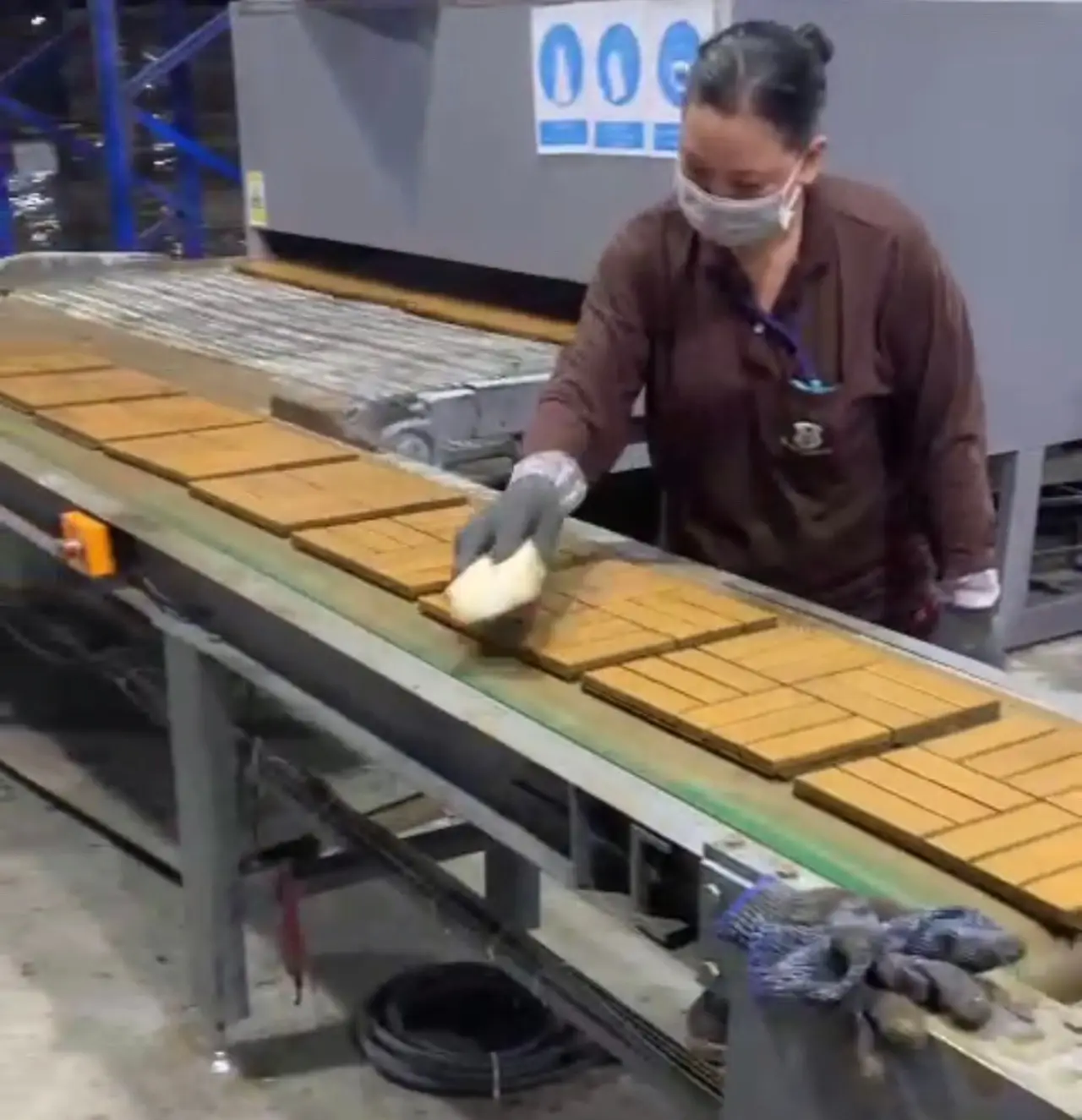 Acacia tile finishing line